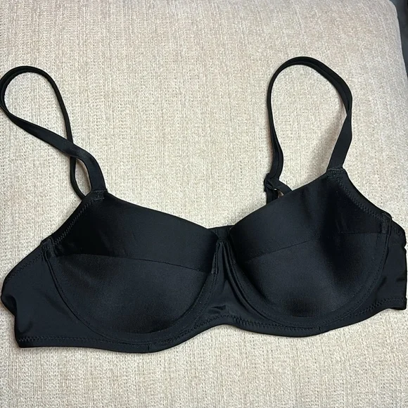 NWT Aerie Lightly Lined Underwire Bikini Swim Top - Picture 6 of 9